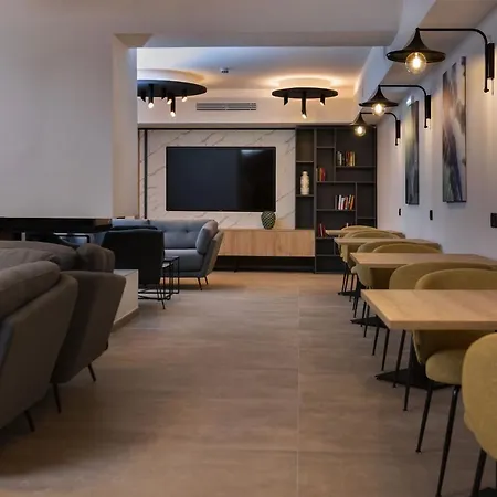 Donna Vì Hotel Geraci Siculo