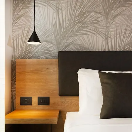 Donna Vi 4* Geraci Siculo