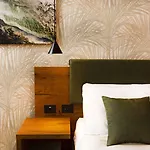 Hotel Donna Vi 4*